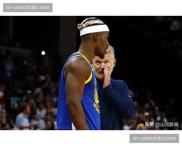 勇士主帅科尔因抗议漏判遭驱逐,赛后裁判承认失误但维持原判 勇士主帅科尔因抗议漏判遭驱逐,赛后裁判承认失误但维持原判